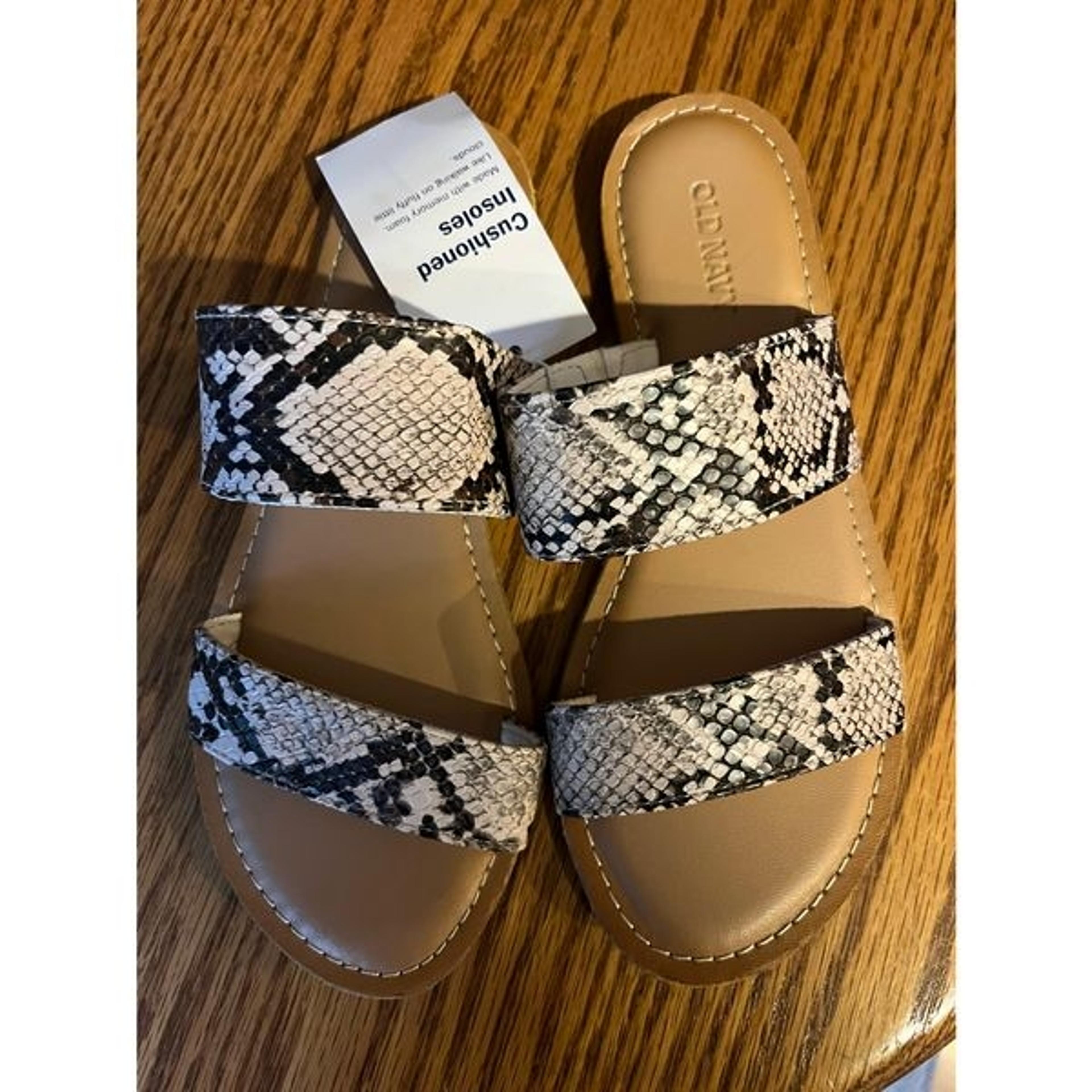 Old navy snakeskin sandals Clearance