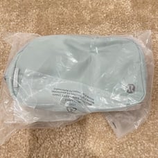 New Lululemon Everywhere Belt Bag Pale Silver Drip 1L