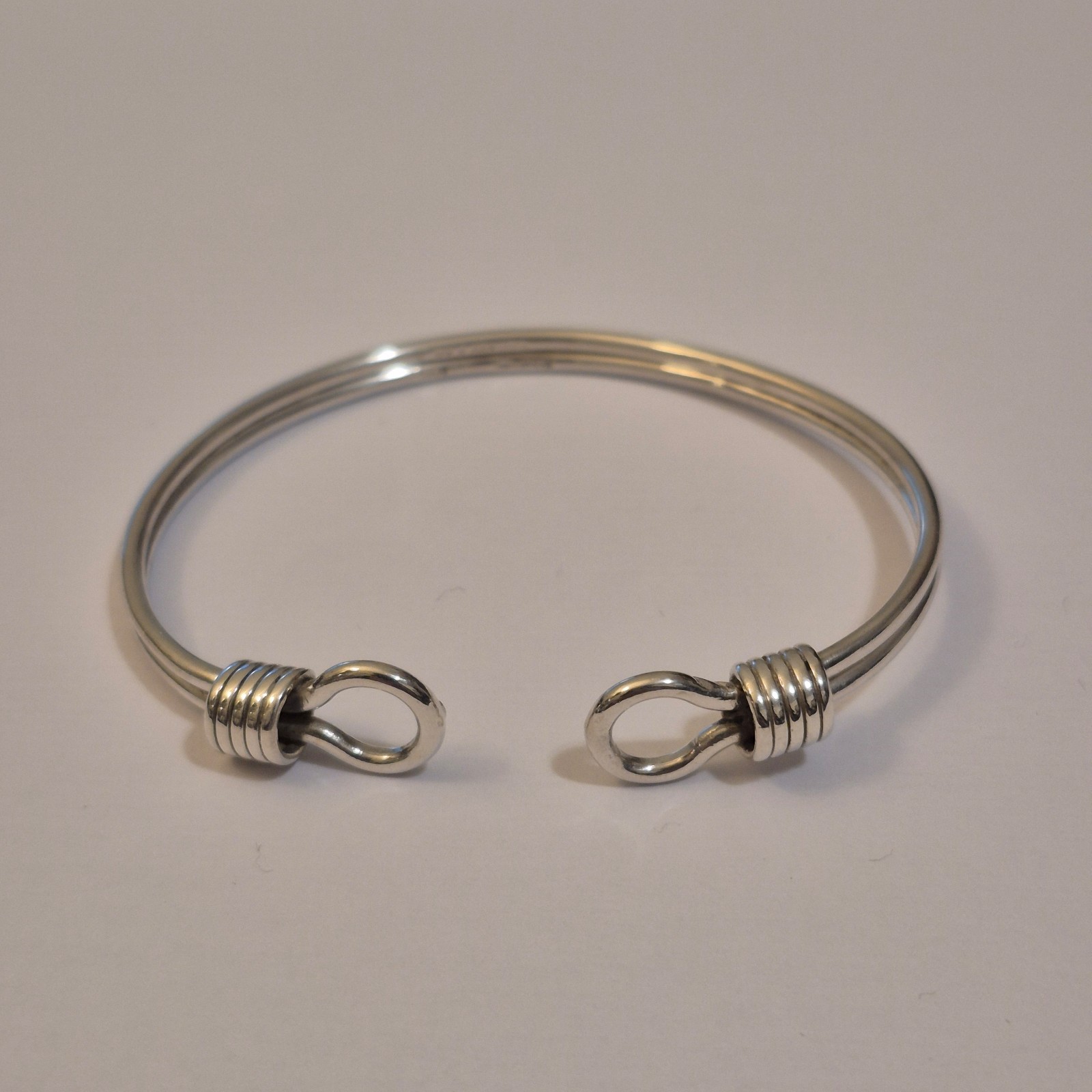 Vintage Tiffany & Co. 925 Sterling Silver Wire Bangle Bracelet – No Hook! READ