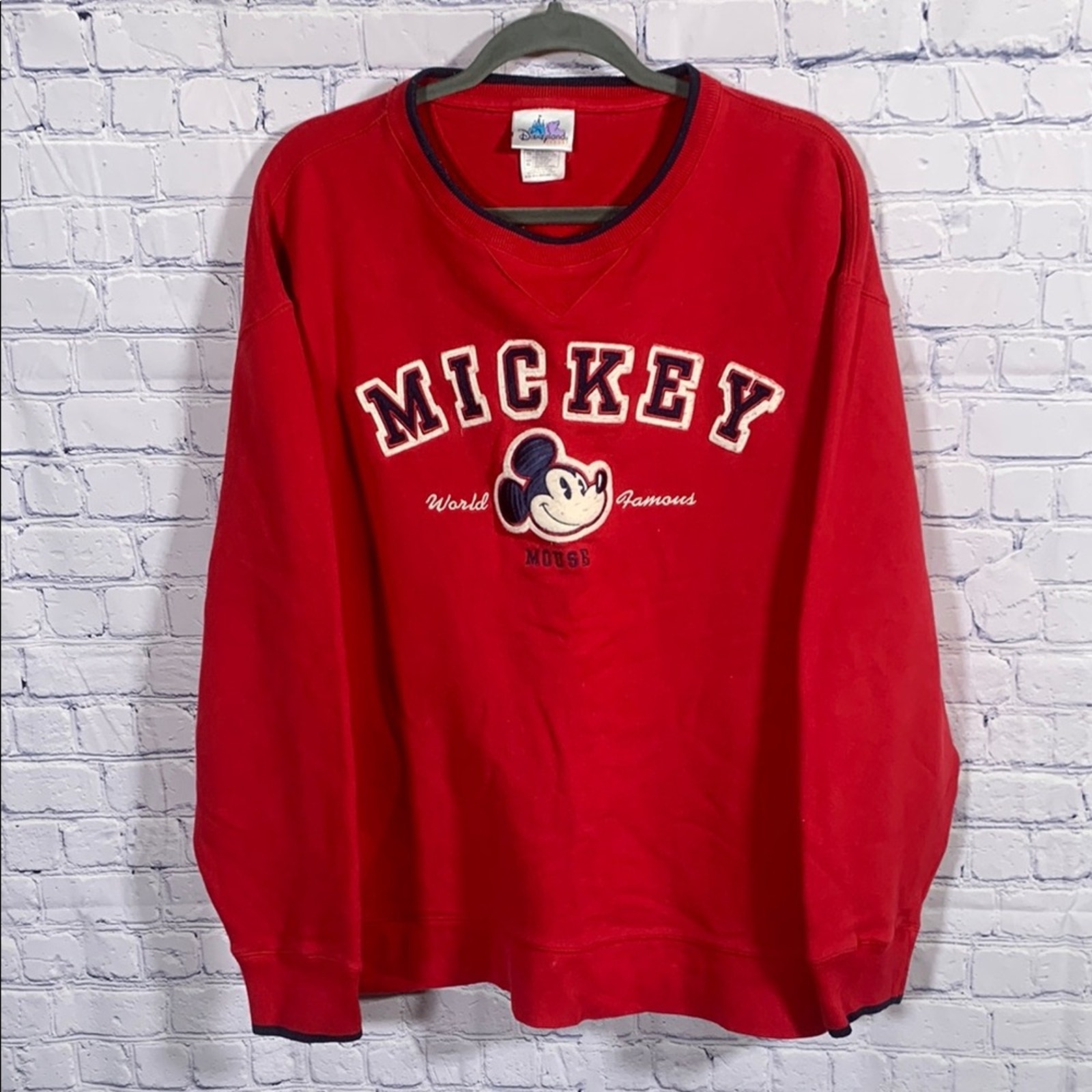 Disneyland Resort Vintage Mickey Mouse Pullover Sweatshirt Red Sz XL Embroidered