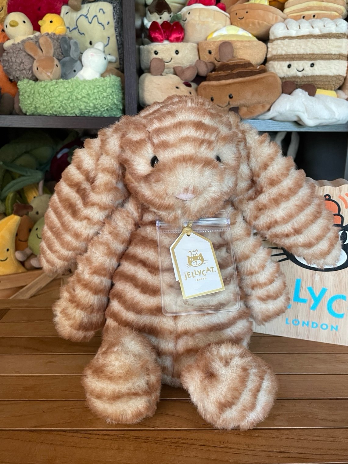 Jellycat Bashful Luxe Bunny Juniper BNWT