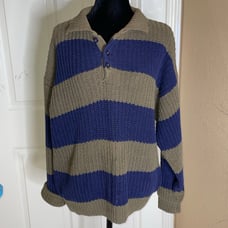 Vintage Gap Clothing Co. Navy Blue & Brown Striped Sweater Size Large