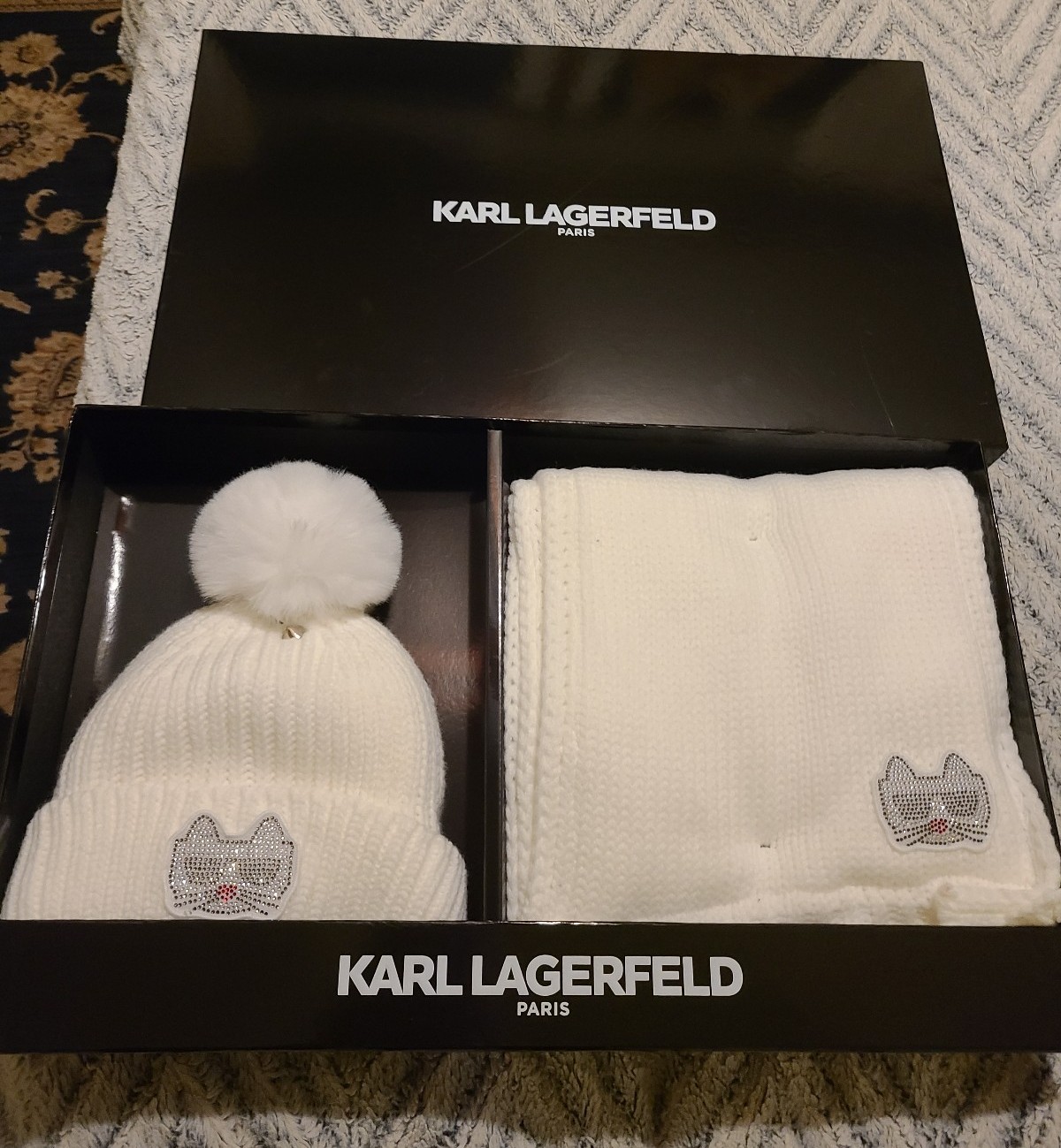 Karl Lagerfeld ladies Scarf and Beanie set