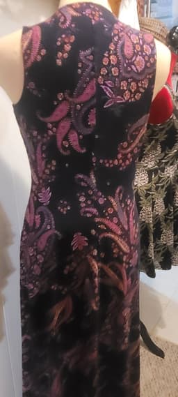 Item photo preview #3