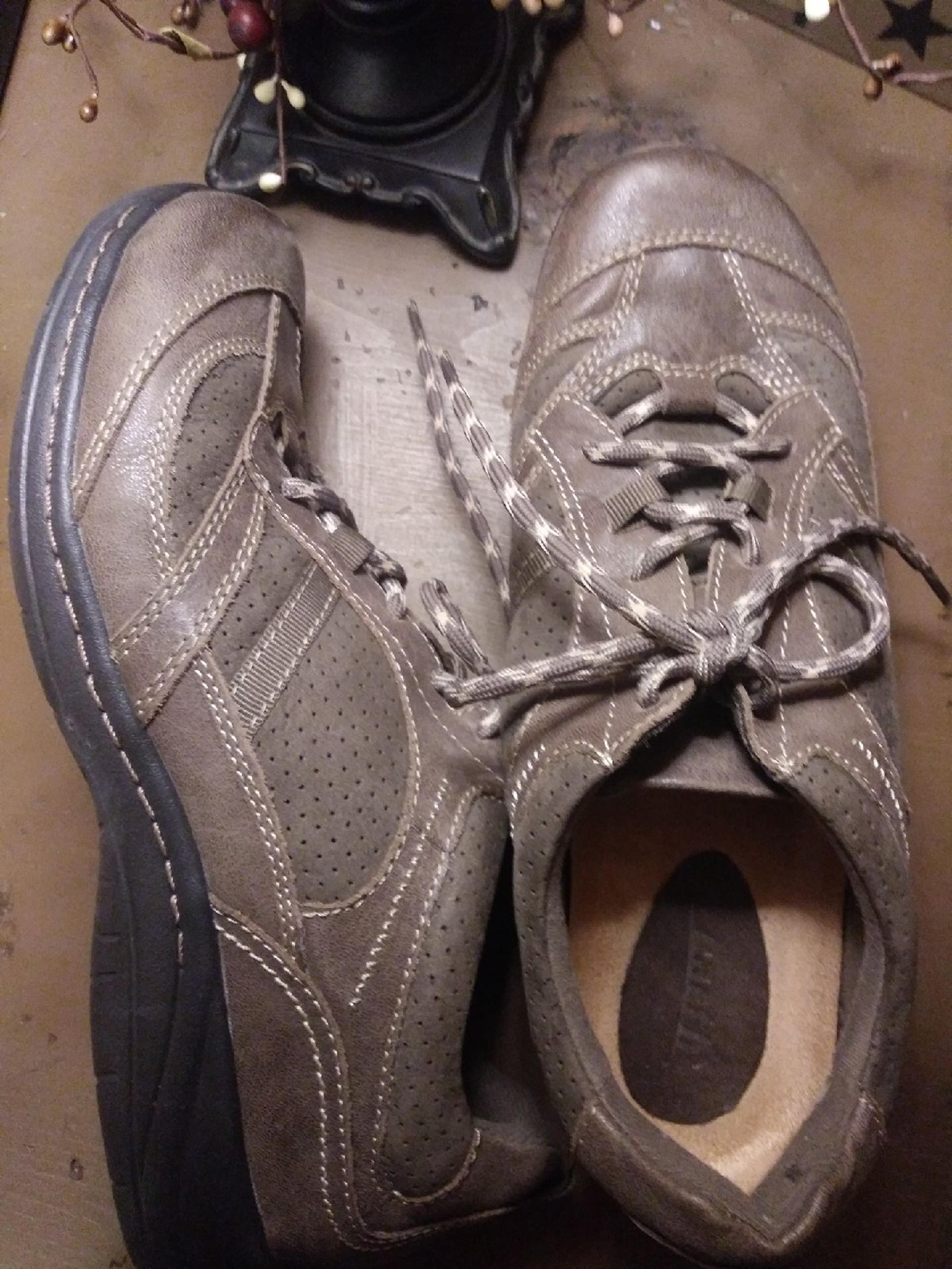 NEW EARTH WOMEN'S SHOES