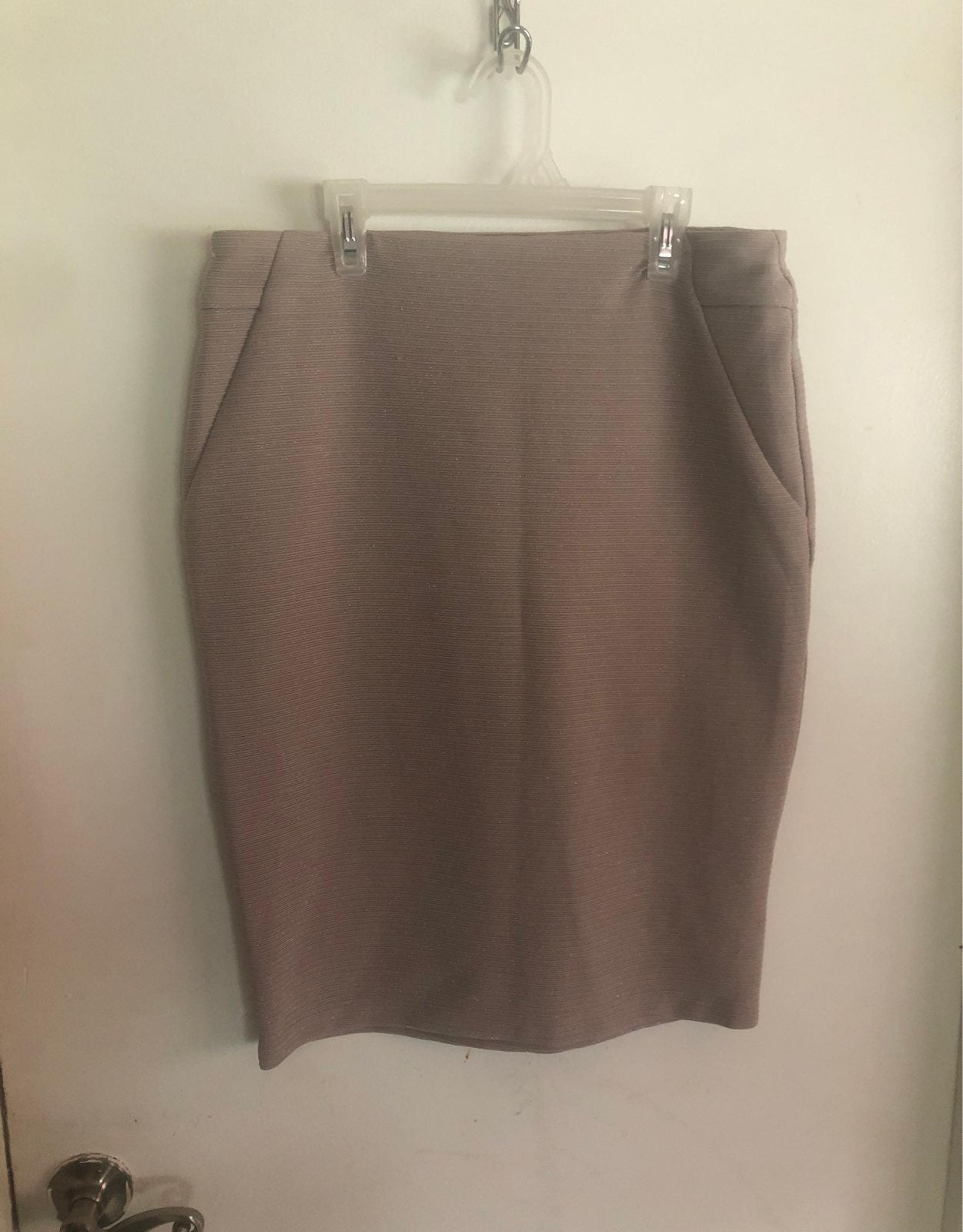 SOHO Apparell LTD. Womens Stretch  Straight Skirt Taupe w/Glitter Design 10
