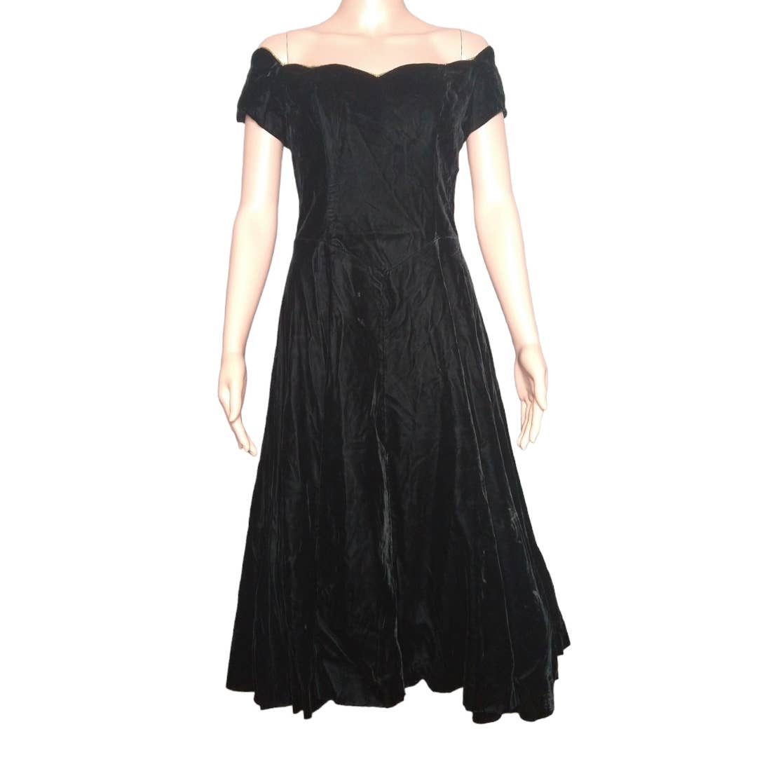 80's Vintage Velvet Prom Dress size 6 Off the Shoulder Fit & Flare Midi Beaded