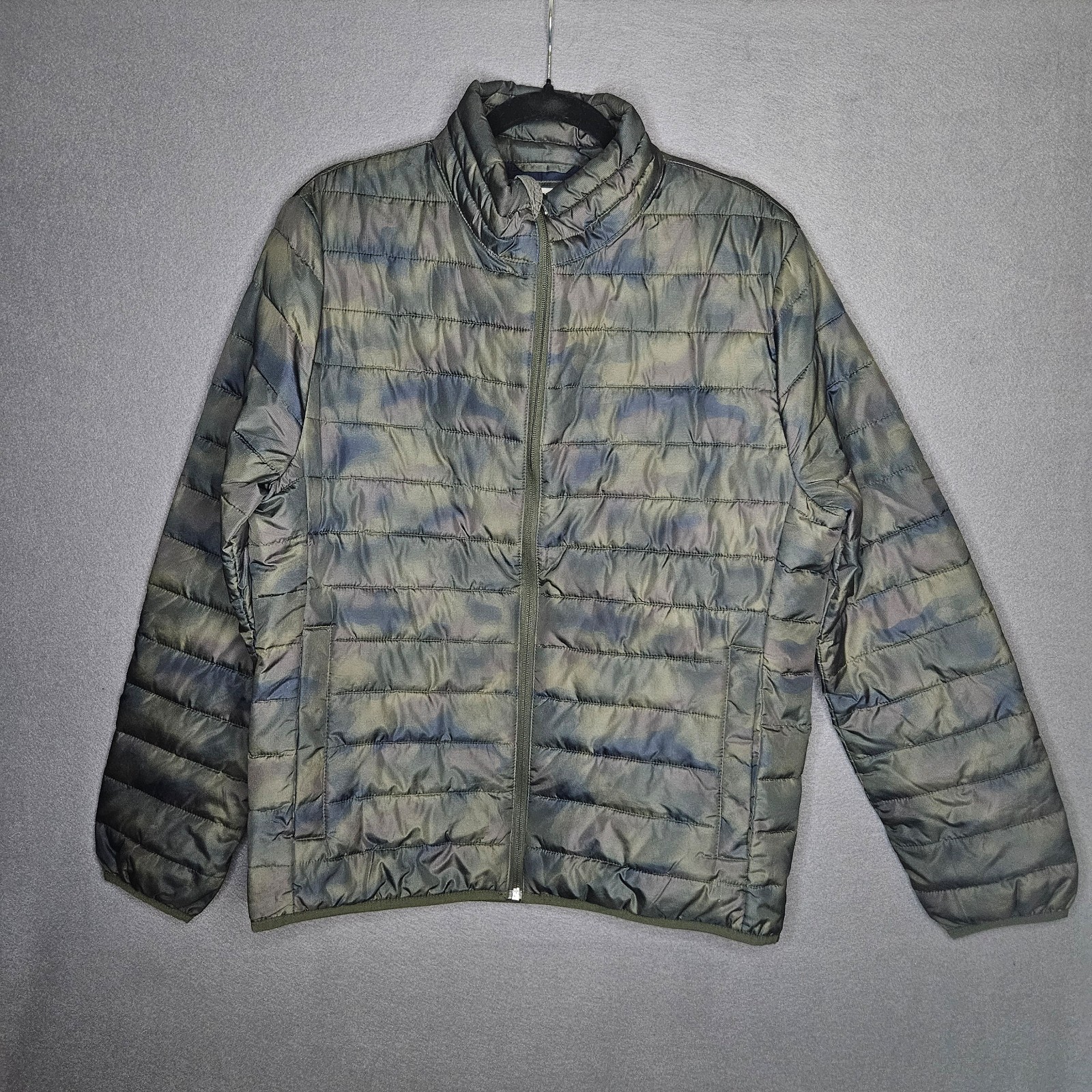 GAP Men's Medium ColdControl Lightweight Puffer Jacket Water Resist GREEN CAMO