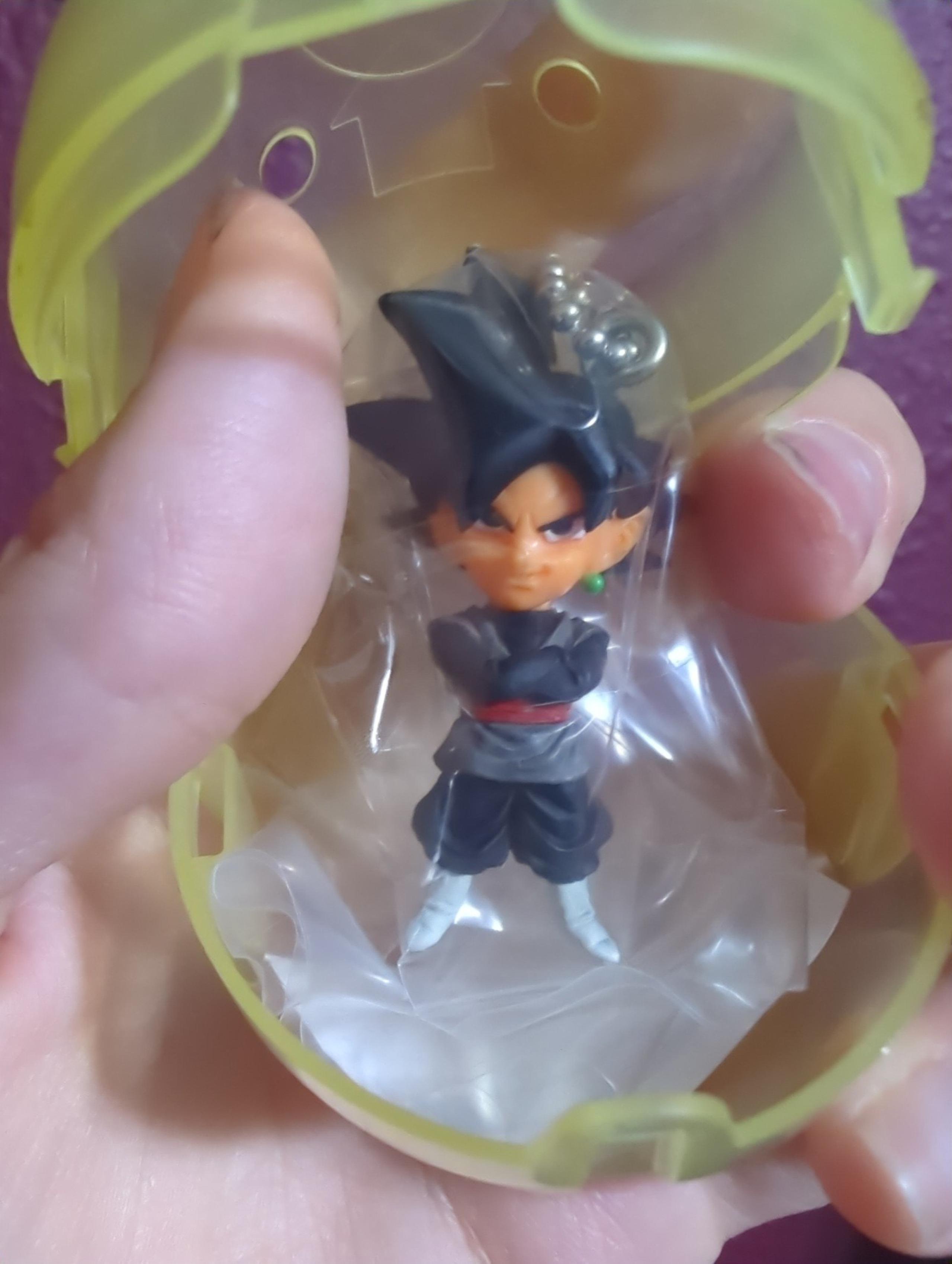 Bandai DBZ Black Goku Gachapon Mini Keychain