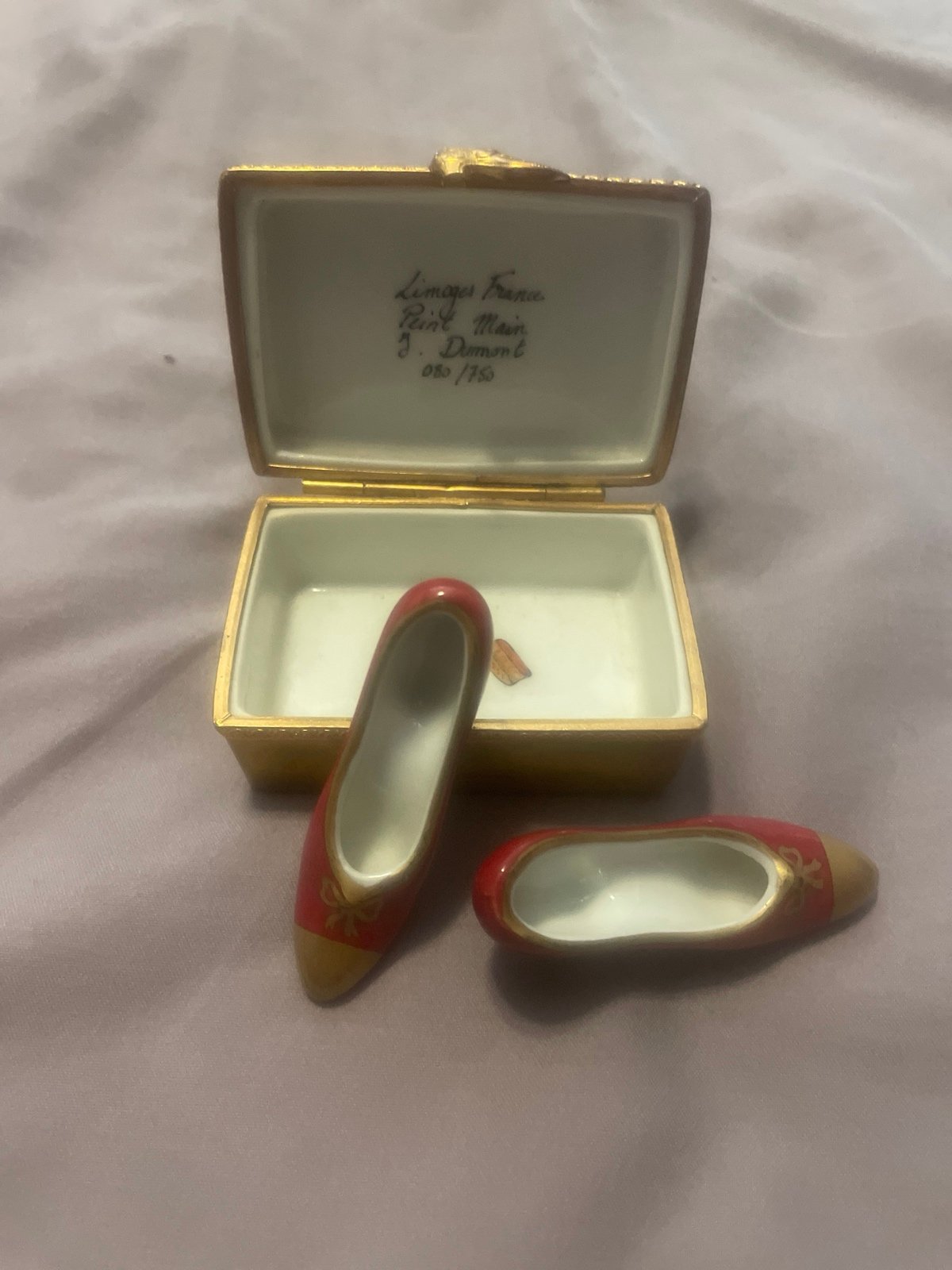 J Dumont Limoges Peint Main Hand Painted High Heel Box