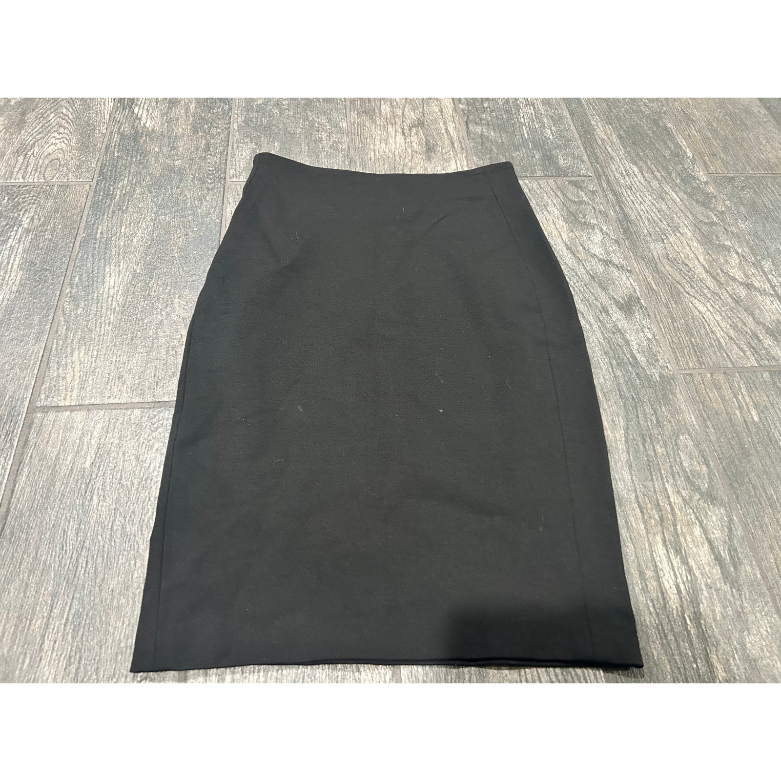 Gently used diane von furstenberg skirt- 2