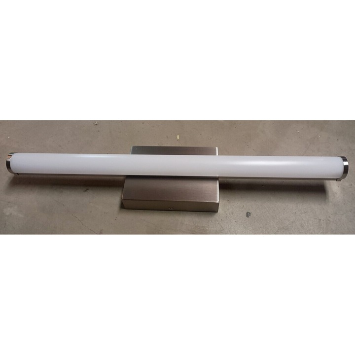 Tech Lighting Lufe Square LED Bath Bar Light Fixture Satin Nickel