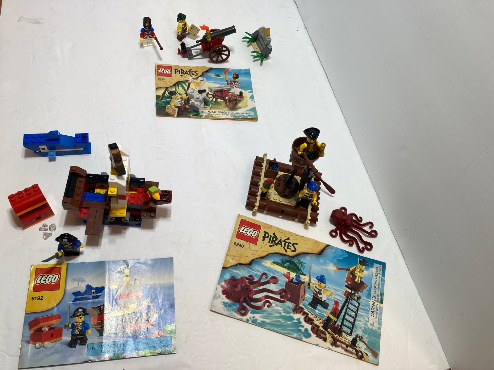 Lego pirates lot #6192 #6239 #6240 complete with manuals