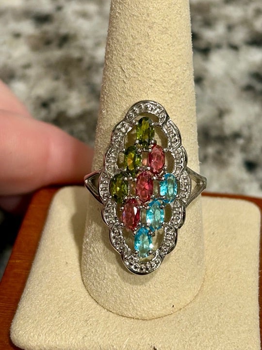 New genuine topaz and diopside ring
