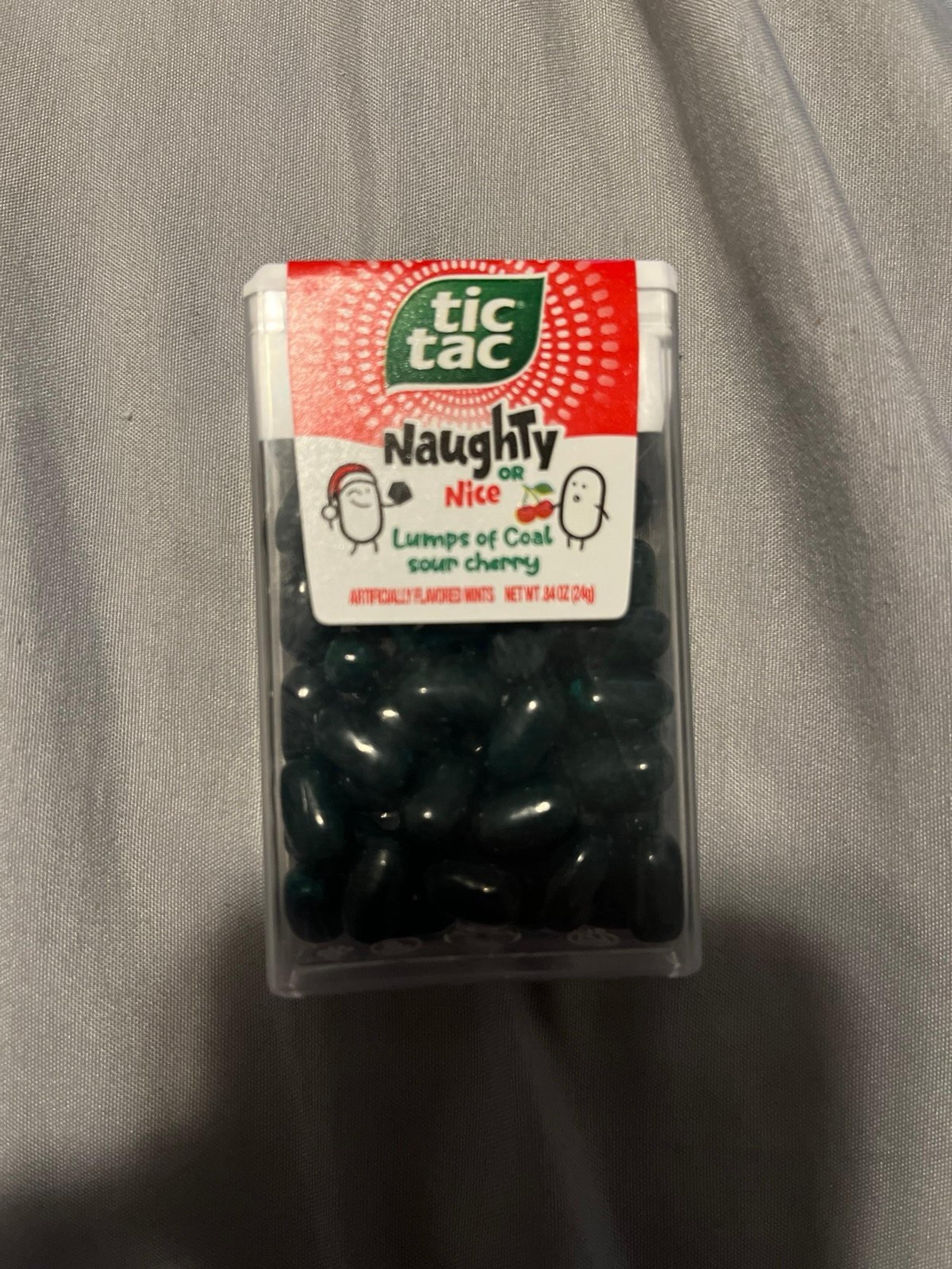 Black cherry tic tacs