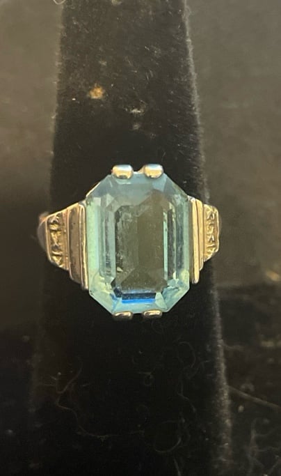 Ring. Sterling
