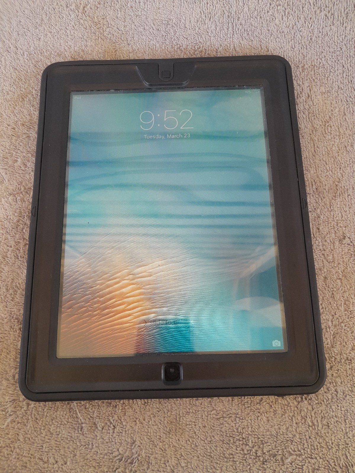 Ipad ( locked sold for parts only )