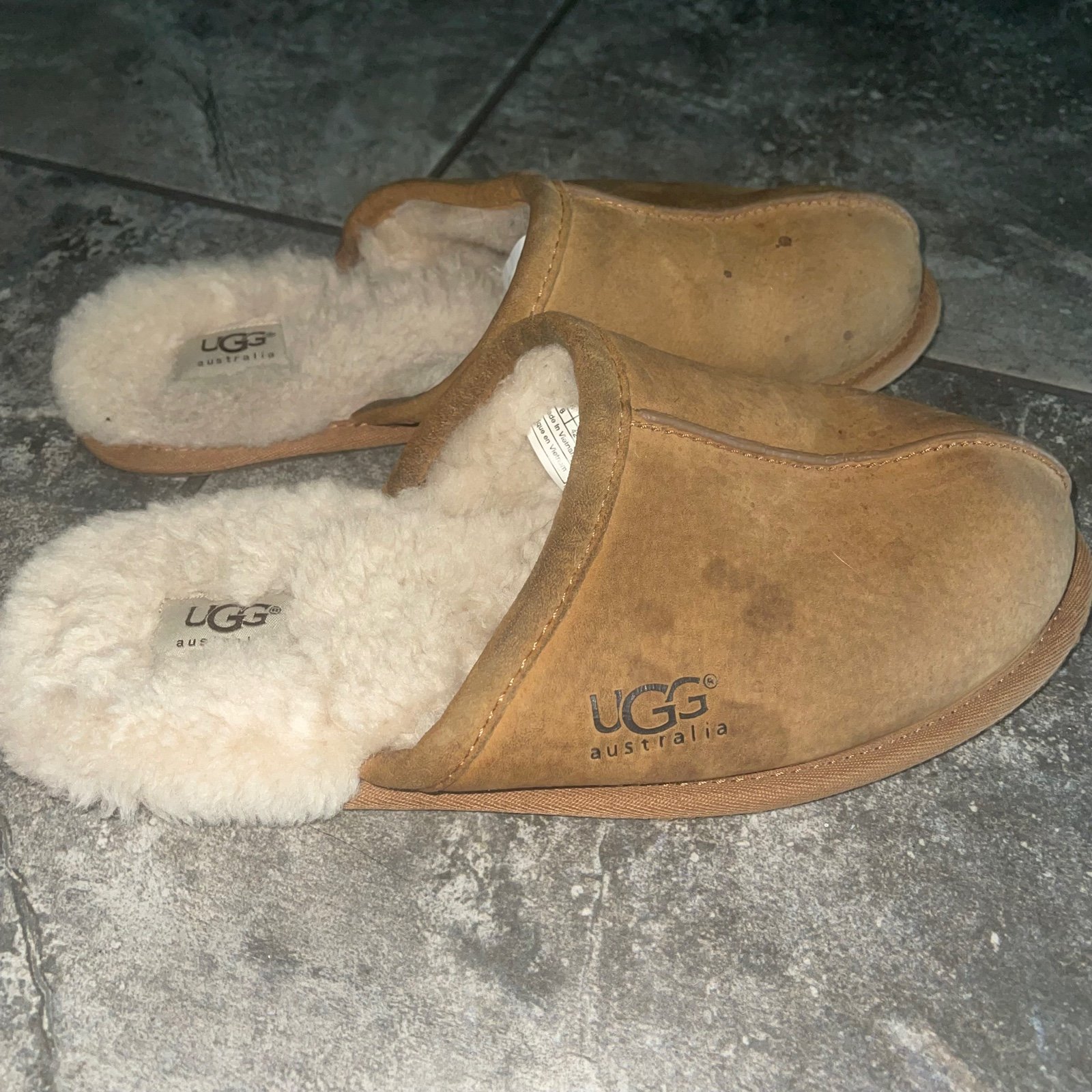 UGG Scuff Chestnut Slippers Slip Ons Mens 9