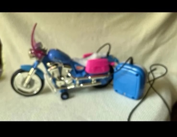 Barbie 1998 doll Motorcycle , lights, motorized toy