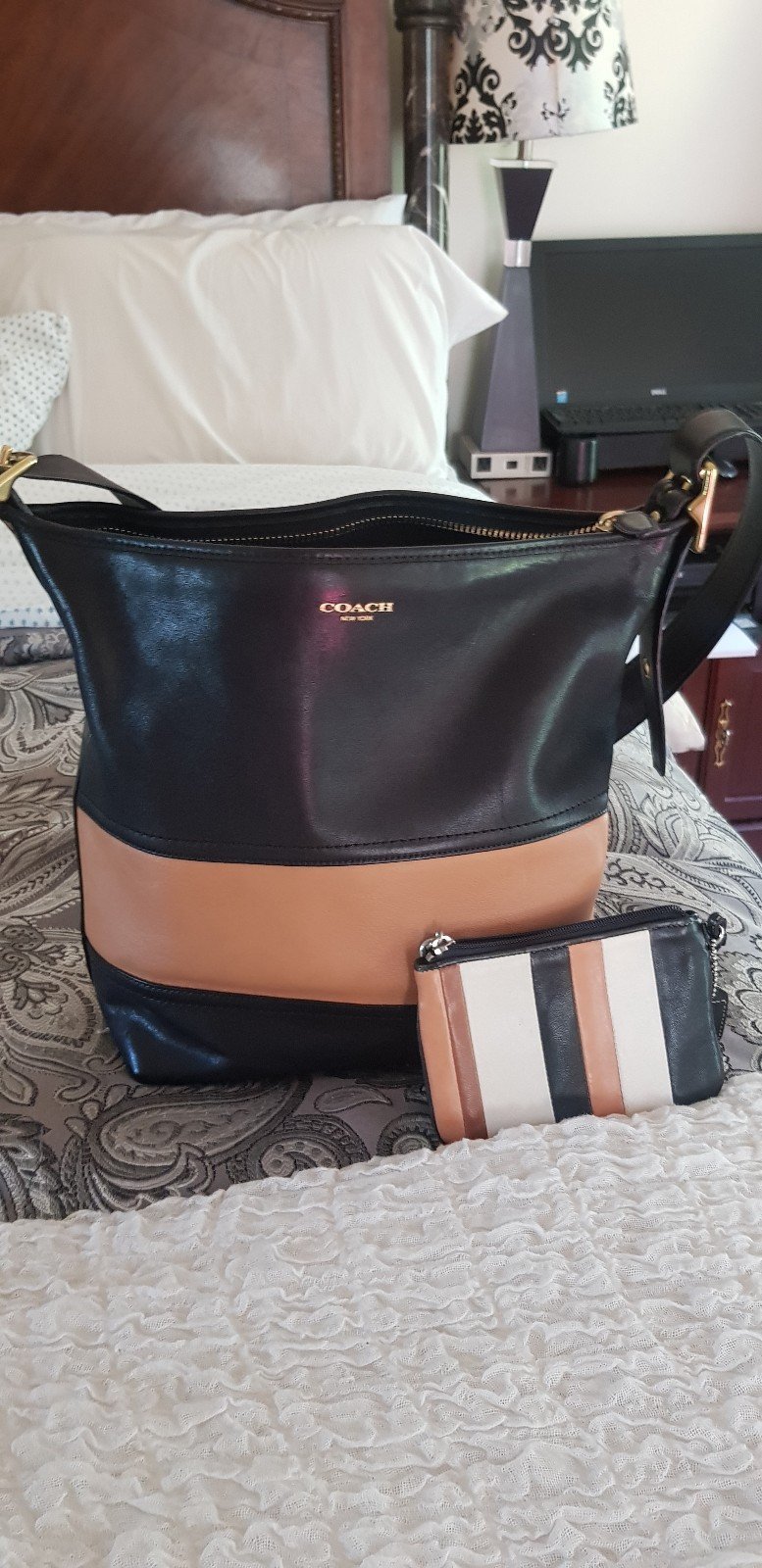 Coach matching wallet crossbody bags