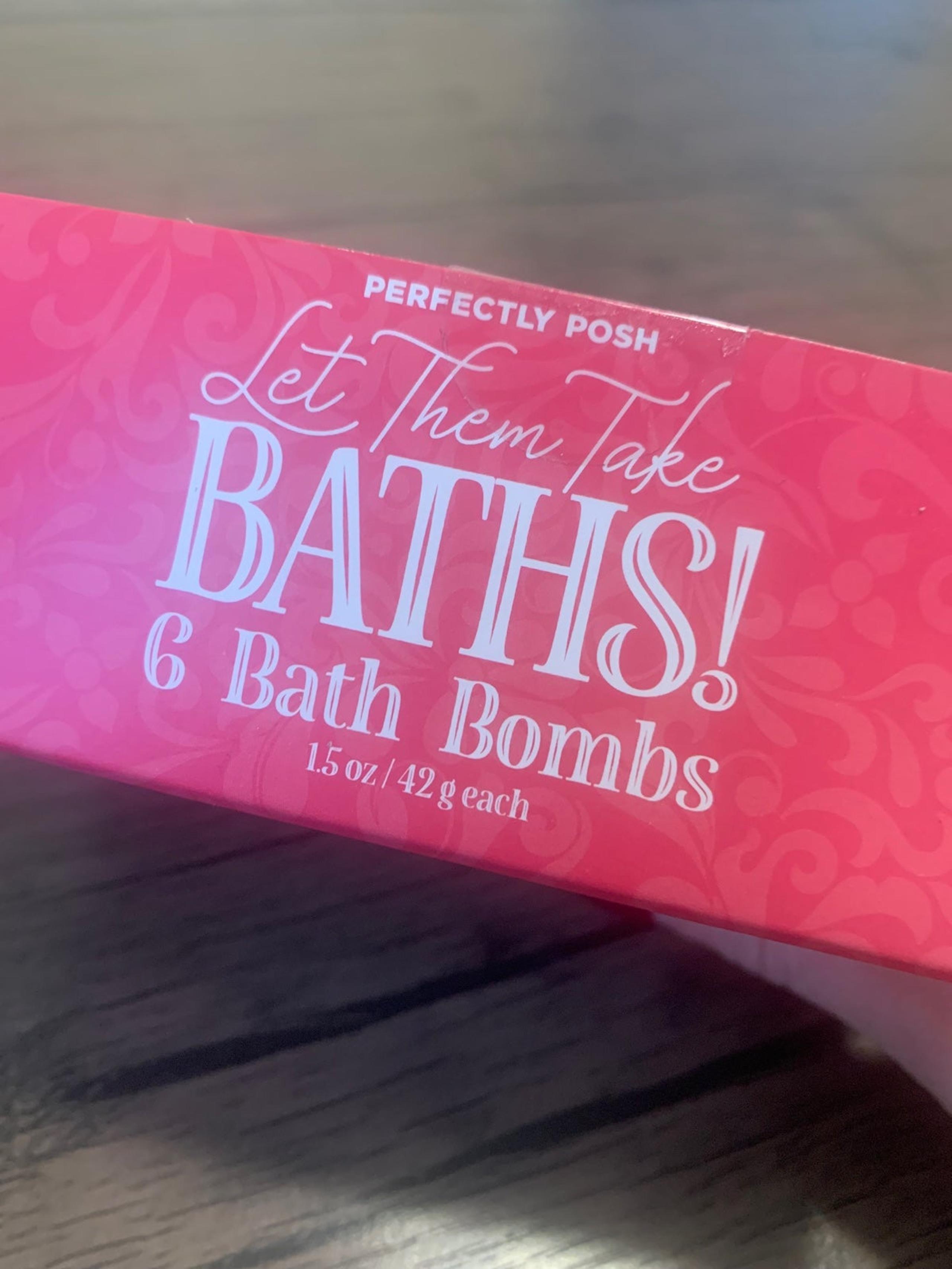 Perfectly Posh Fizi Bath Bombs 6 pack