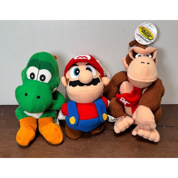 Vintage 1997 BD&A Nintendo Super Mario Yoshi & DK Bean Bag Plush with Tags