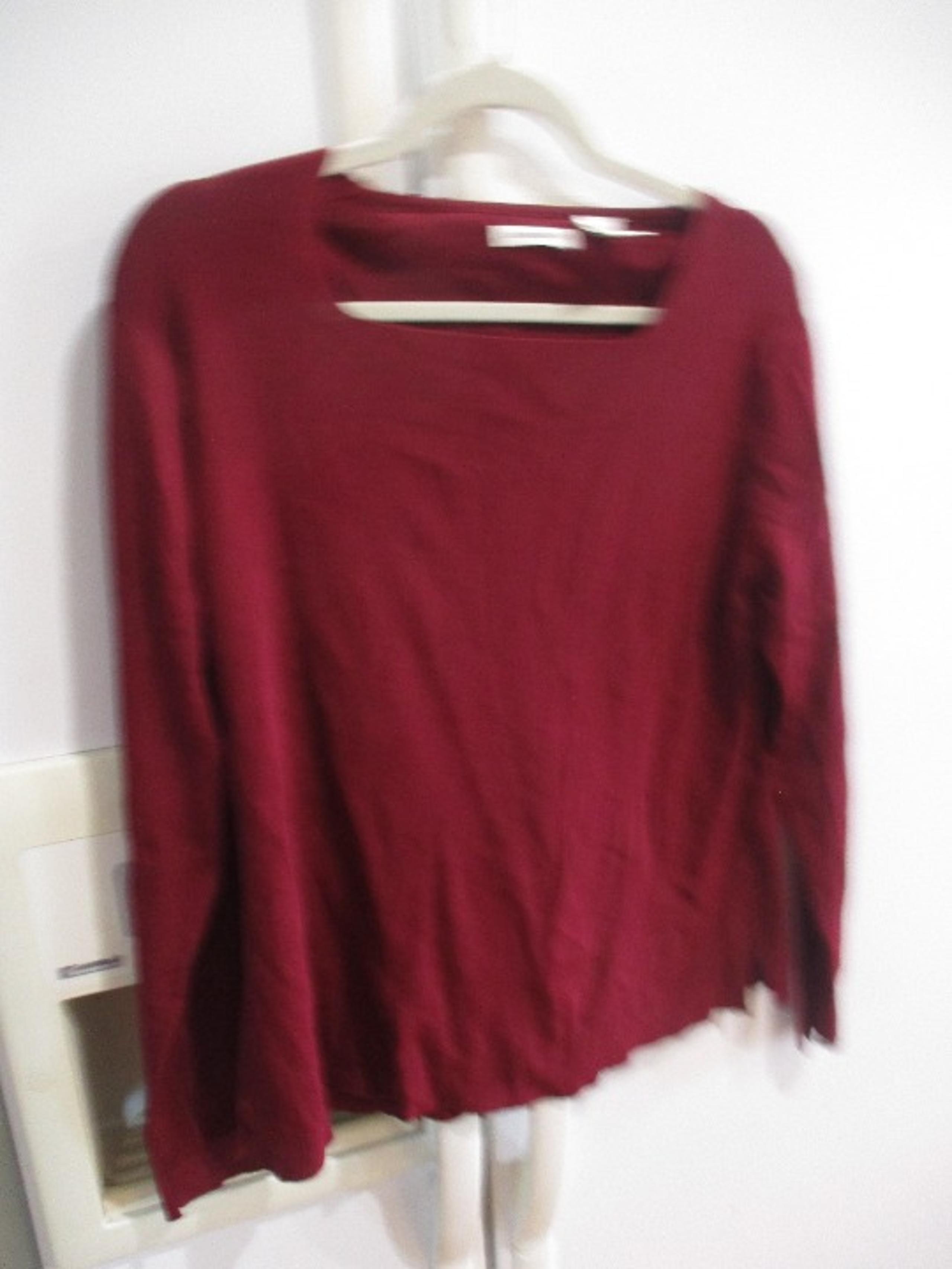 laura ashley wine knit top L