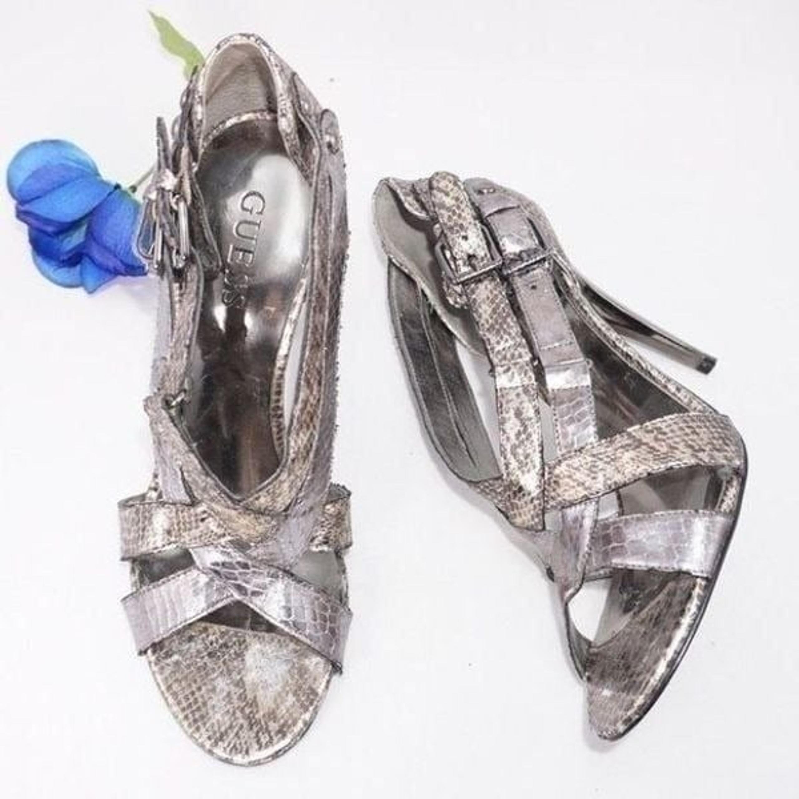 Guess Metallic Leather Cutout Pumps, 7.5
