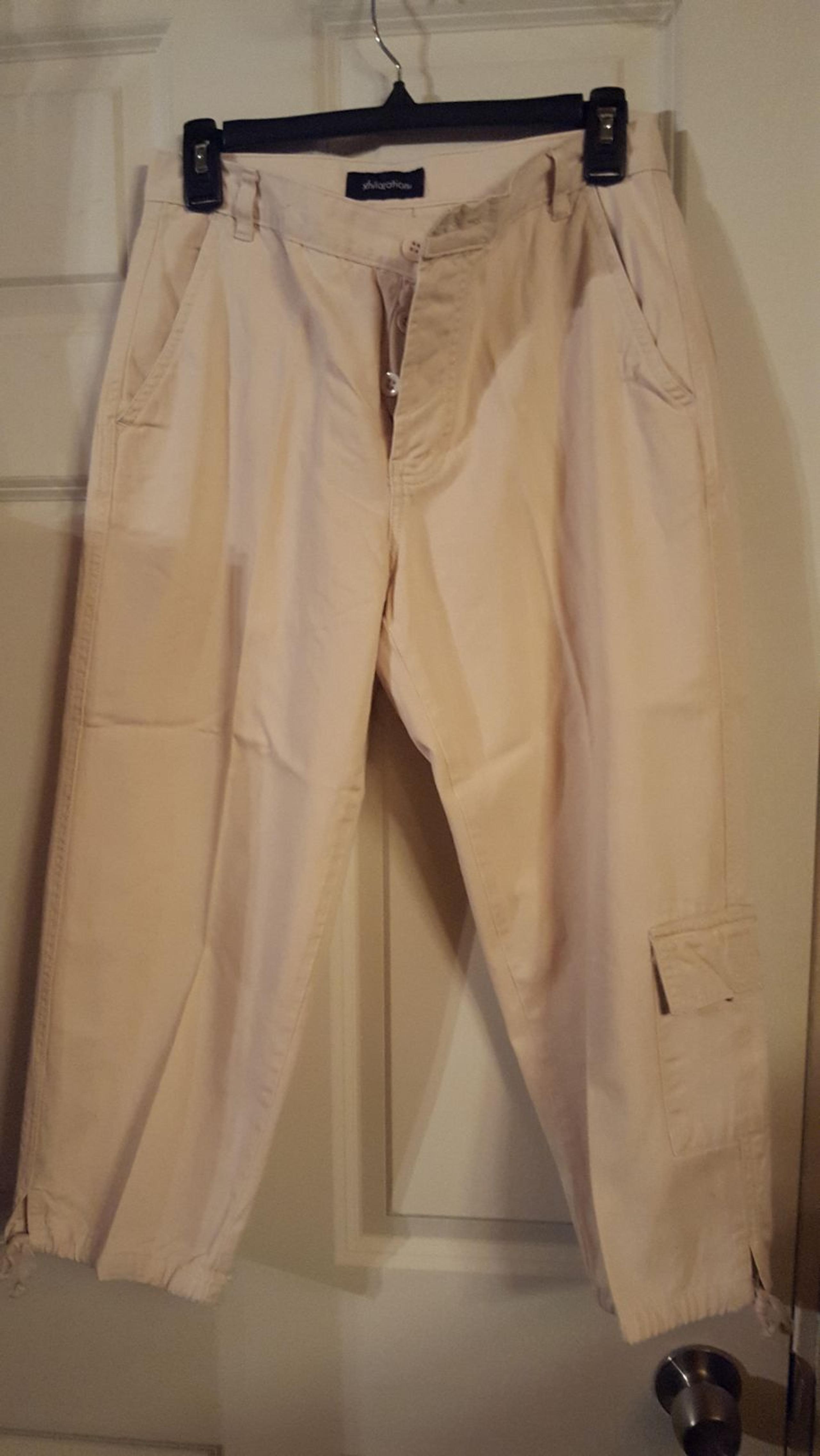 Xhilaration Capri size 9 Pants