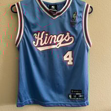 Sacramento kings jersey youth medium