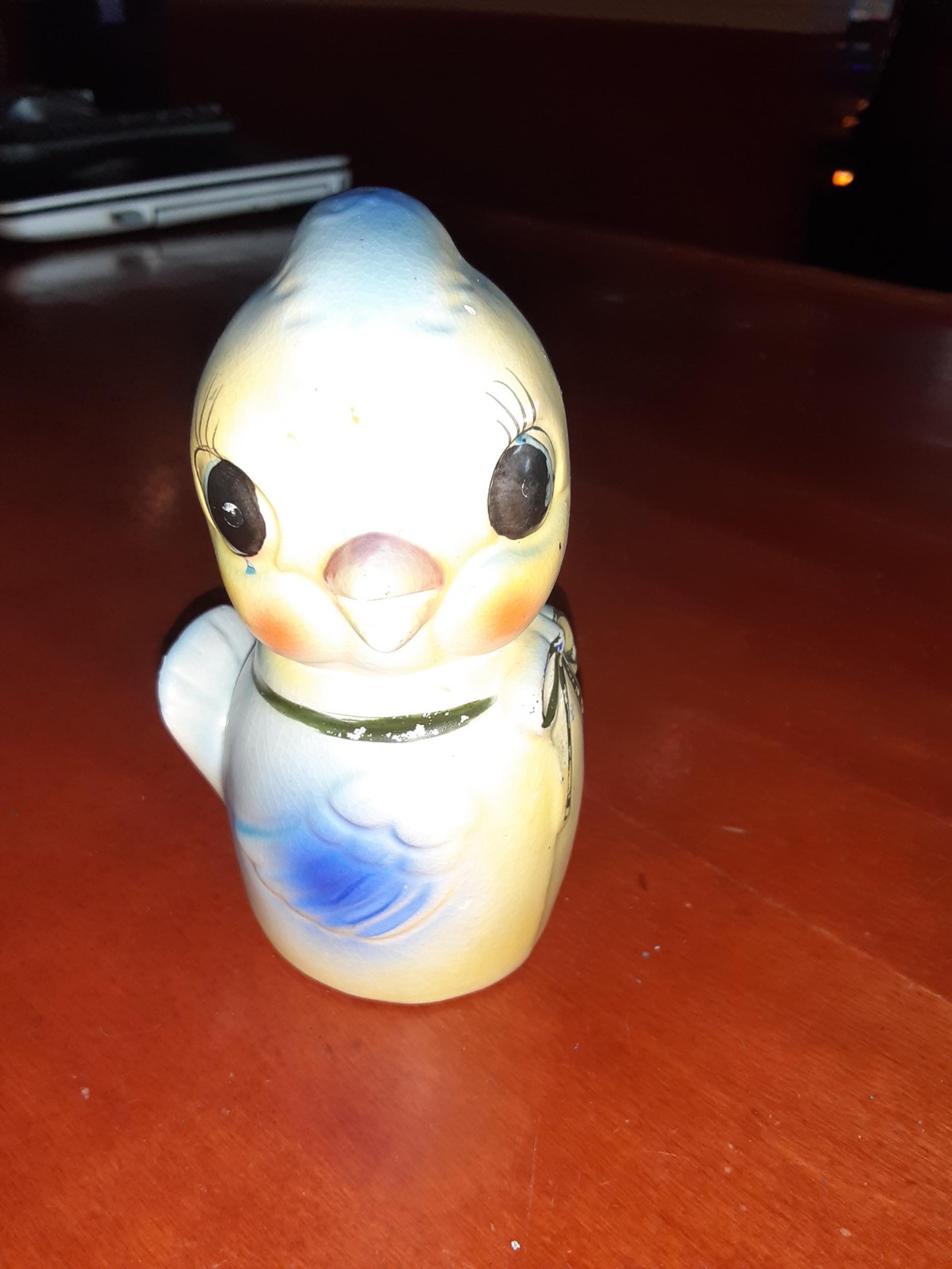 Vintage Commodore BlueBird salt pepper Shaker