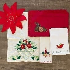 Vintage Christmas Linen Set 10 Piece Bundle