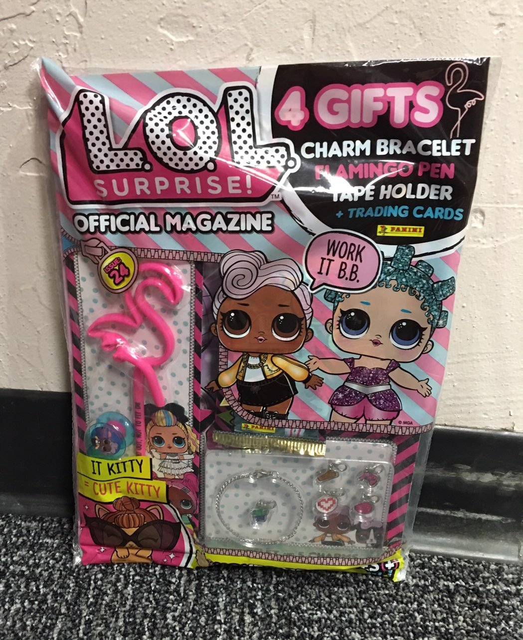 Lol Surprise dolls magazine issue 24 NEW