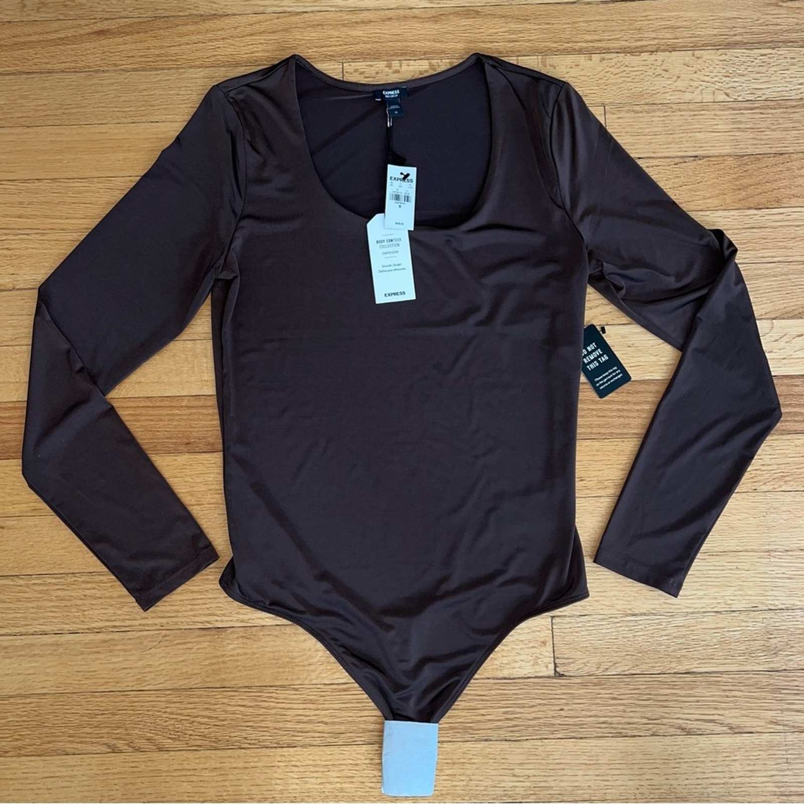 NWT Express Body Contour Women's Brown Scoop Neck Long Sleeve Bodysuit Sz M