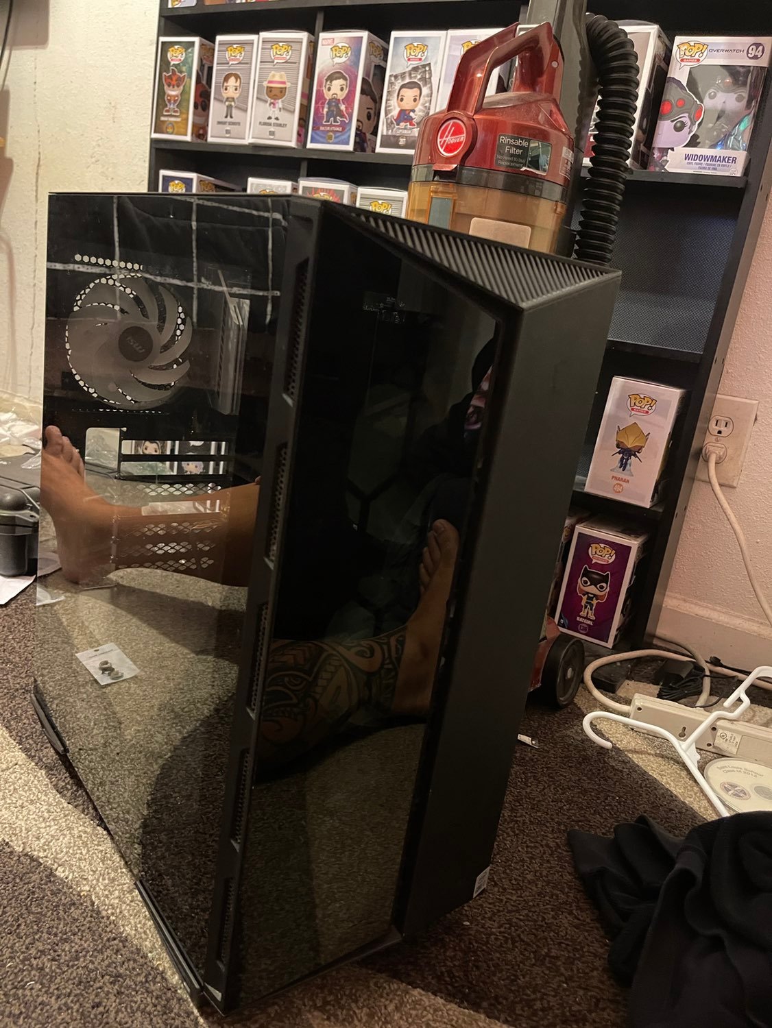 MSI MPG GUNGNIR 110R Premium Mid-Tower Gaming PC