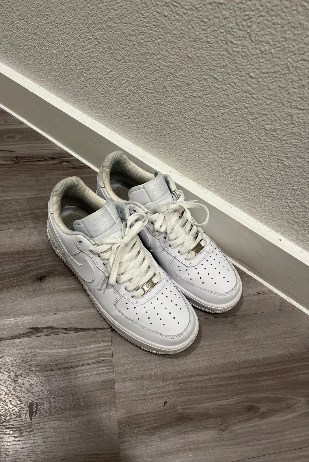 Nike Air Force 1 Shoes in White