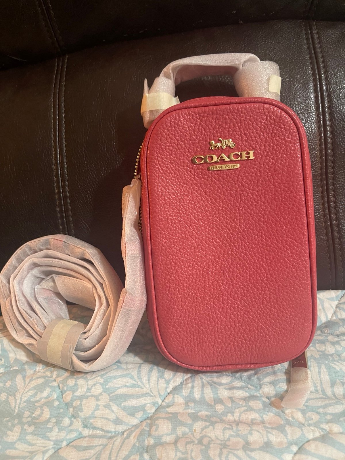 Coach Eva Phone Crossbody Color Watermelon CB854