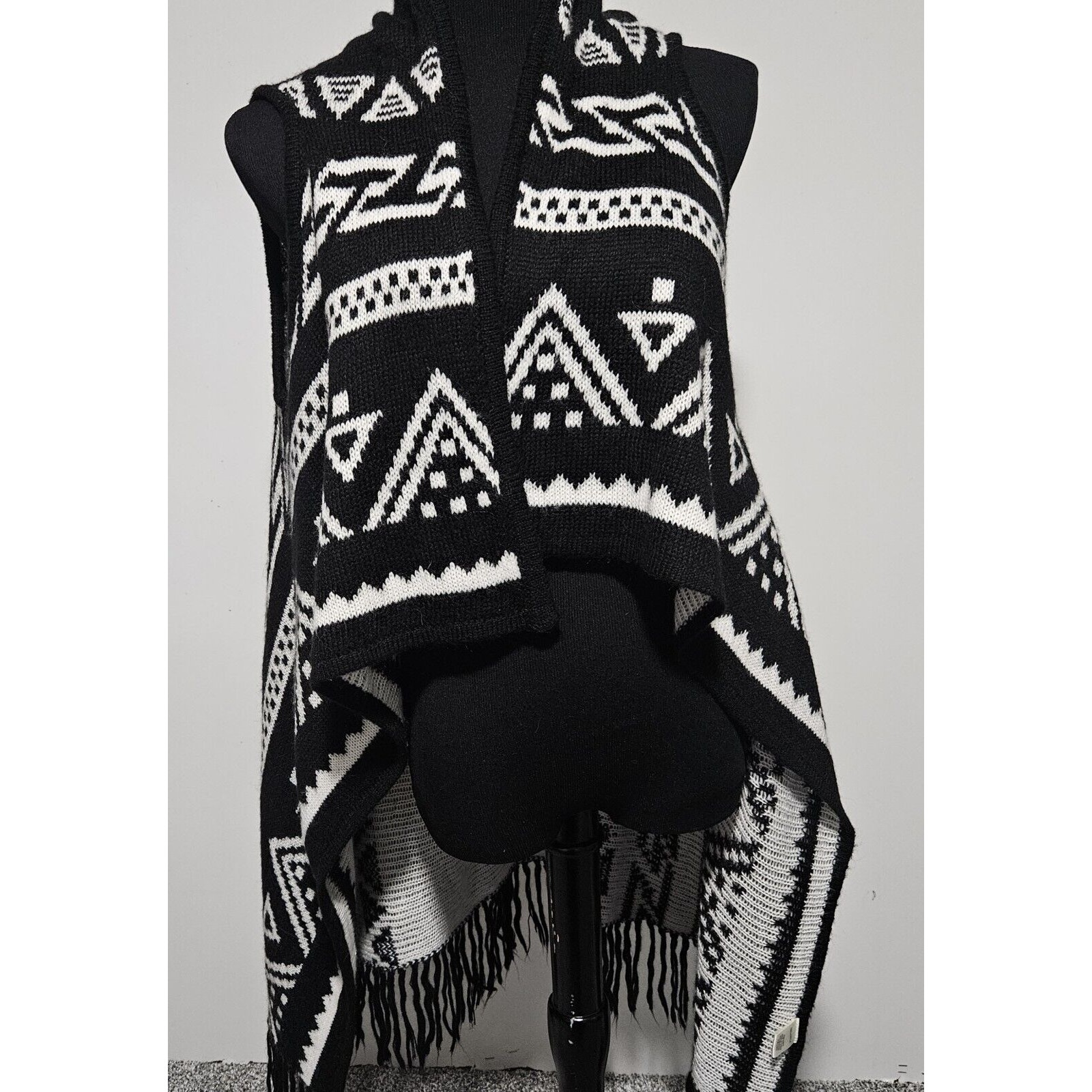 Pina Rossi Womens Small Flowy Open Front Vest Cardigan Western Fringe Boho Aztec