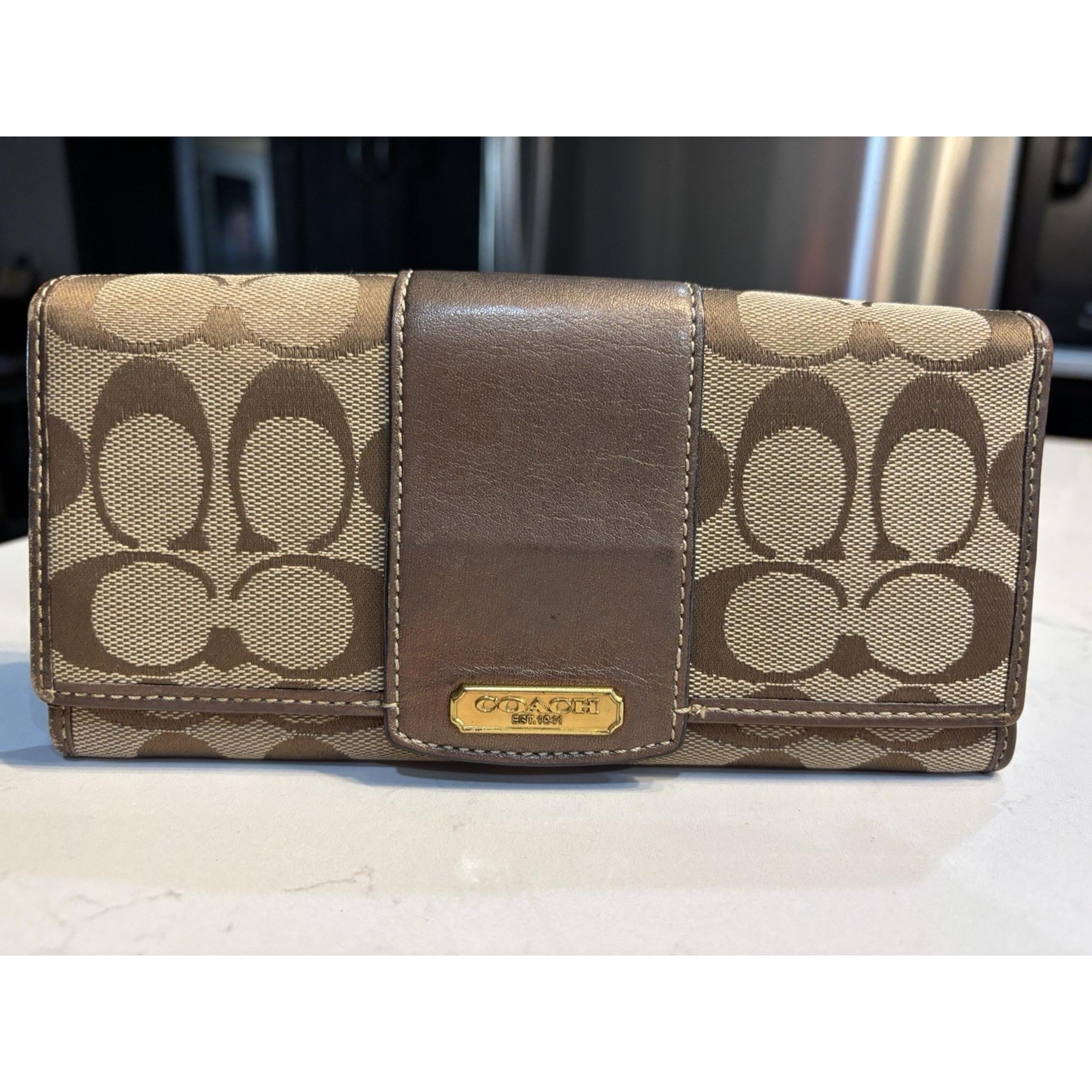 Coach Signature Long Wallet Beige 241227E Snap VINTAGE