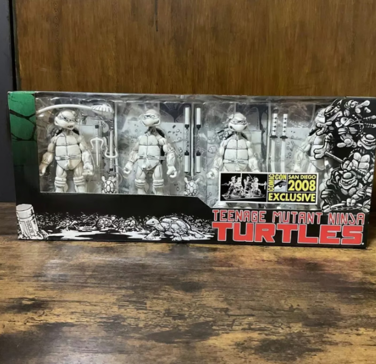 NECA San Diego Comic Con Exclusive Edition Teenage Mutant Ninja Turtles Figure
