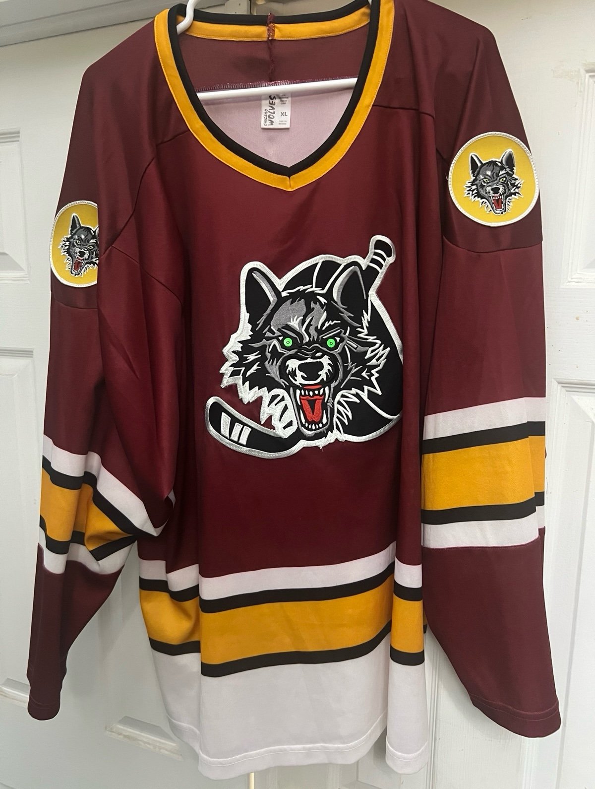 IHL Chicago Wolves Hockey Jersey in Adult XL Embroidered