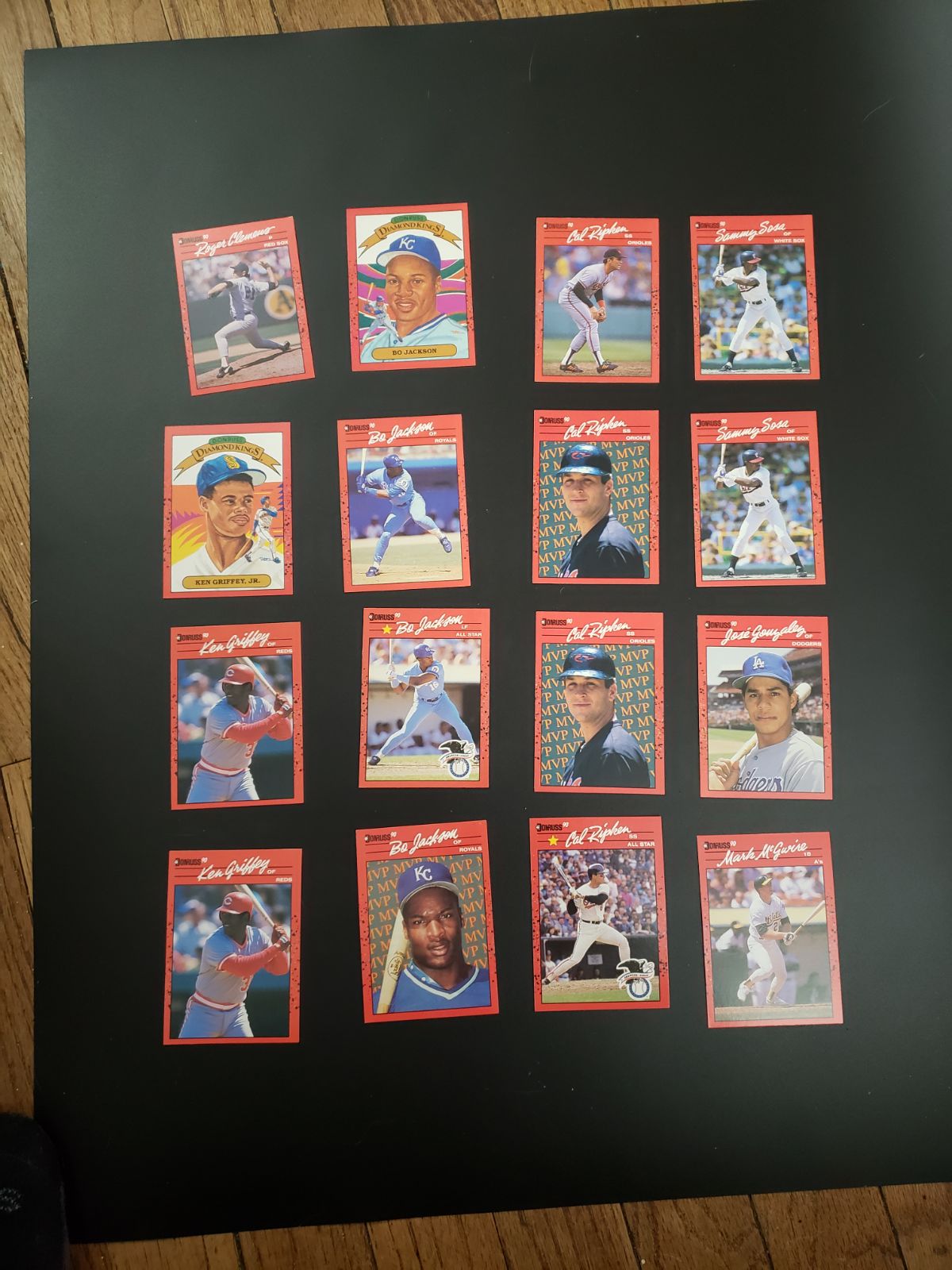 lot of 1990 donruss mlb cards