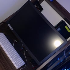 gaming monitor