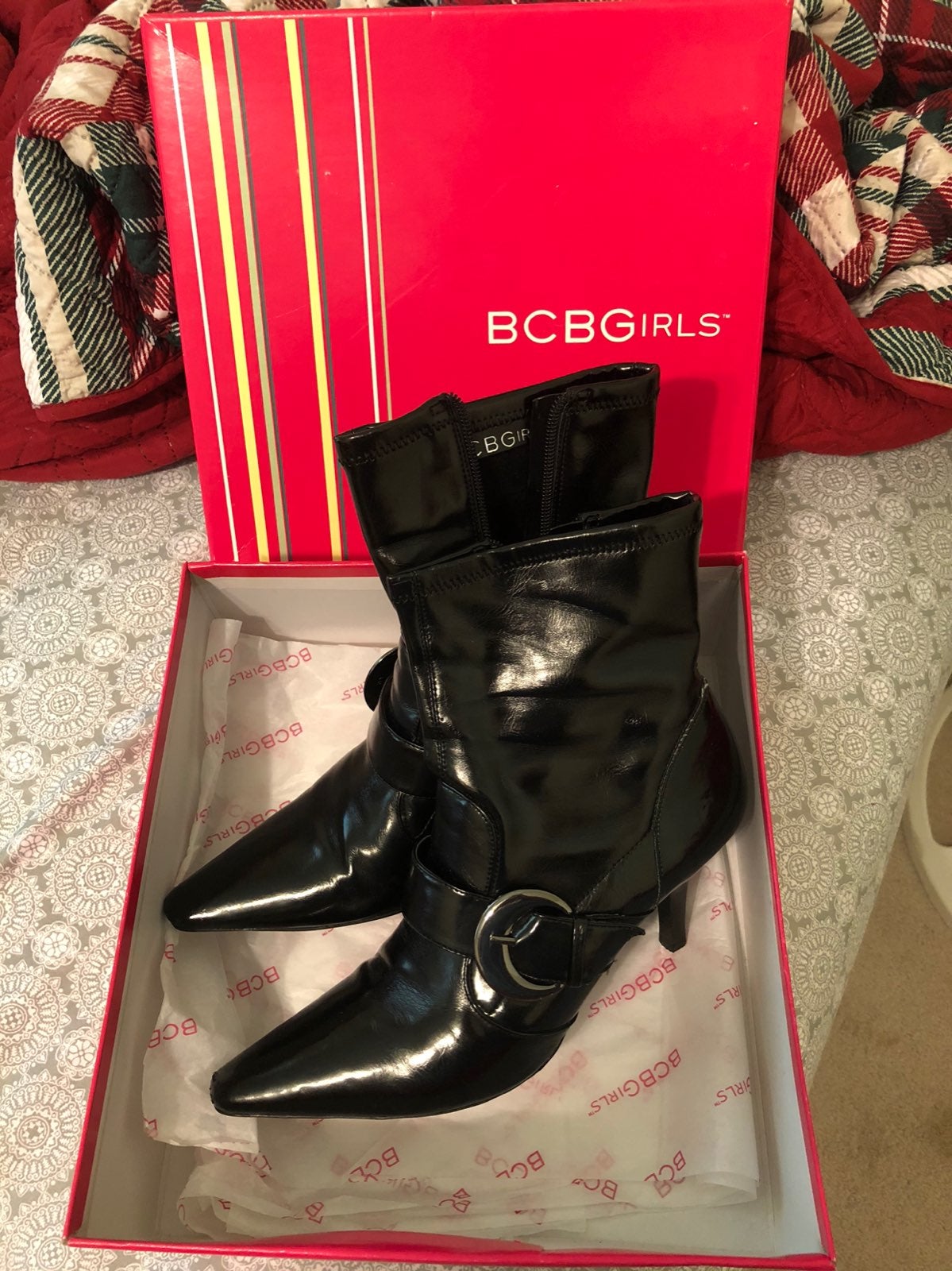 bcbg girls boots