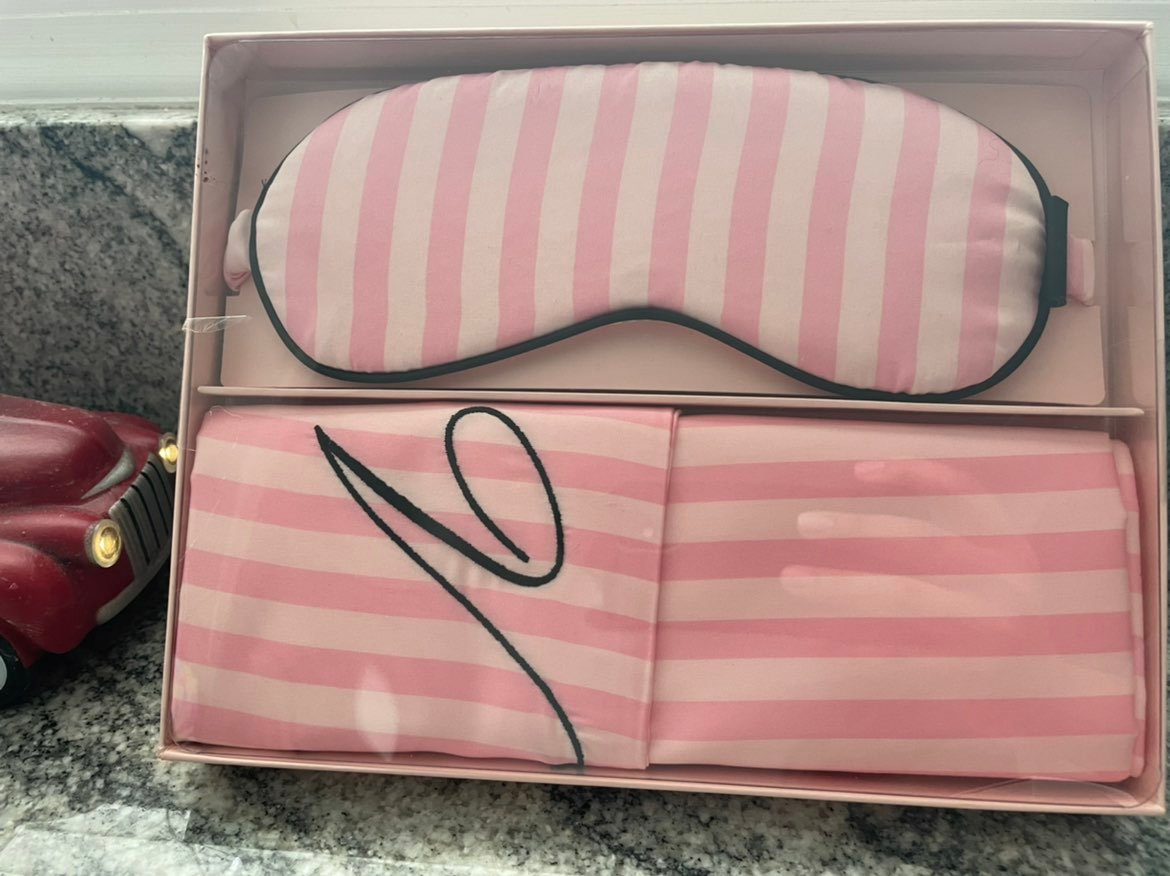 Victoria secret pink eye mask and pillow case