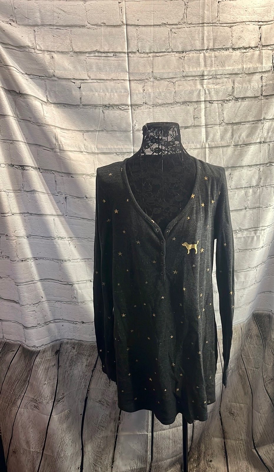 VS vintage Pink waffle henly sleep/night shirt gown ive been good(ish) starts