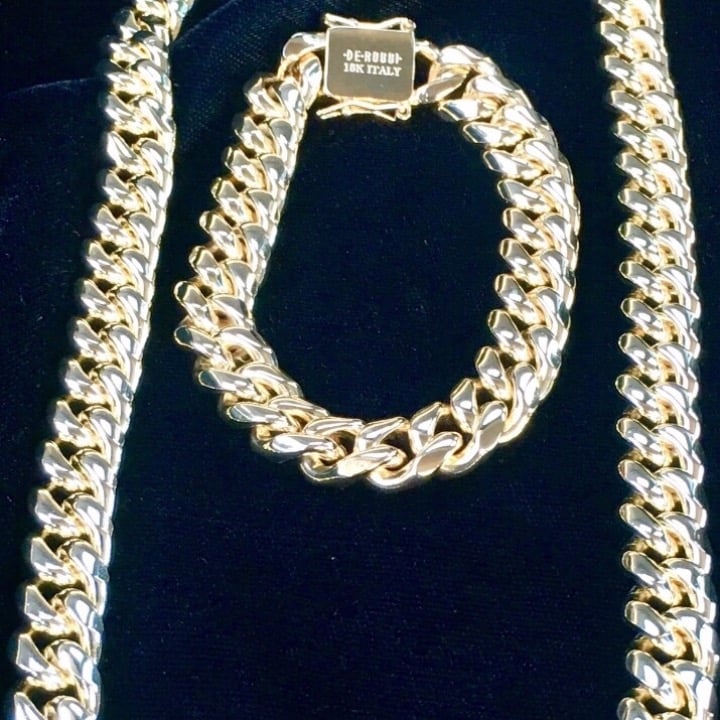 CUBAN LINK 18K GOLD NEW CHAIN BRACELET