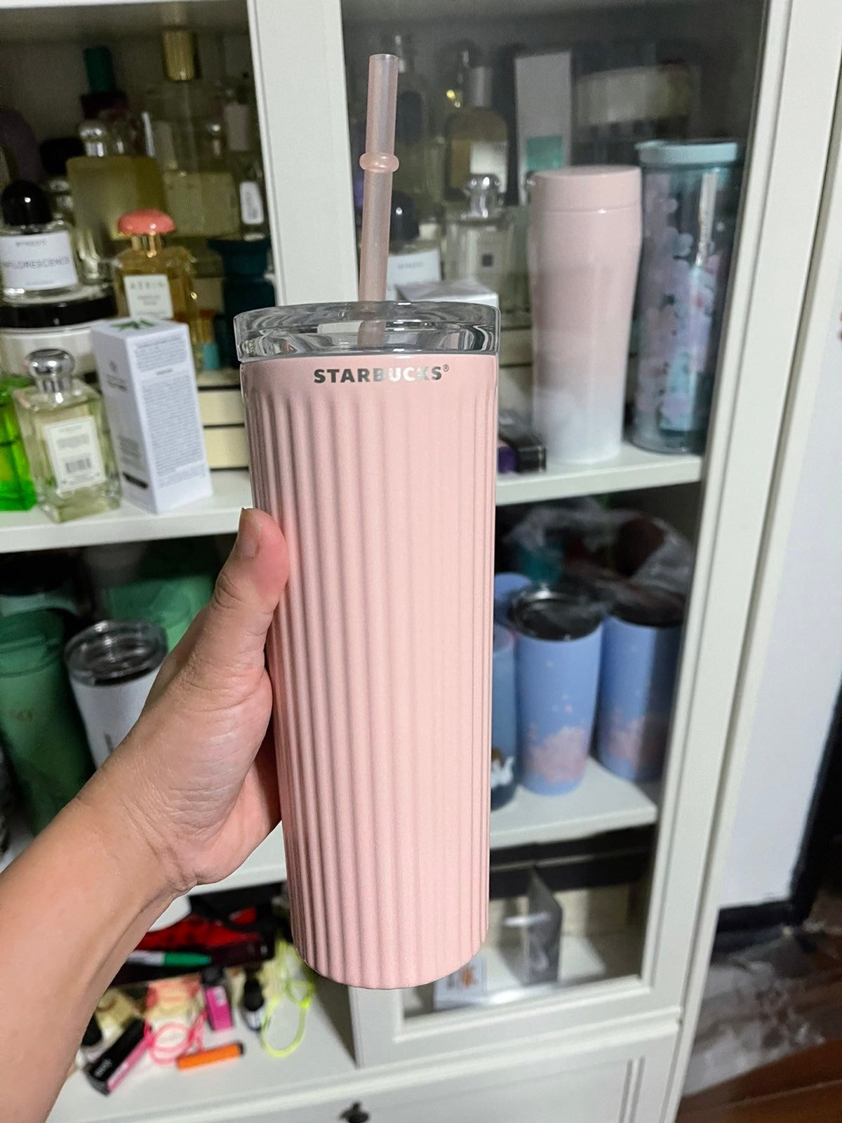 Korea pink pleated Starbucks tumbler 21