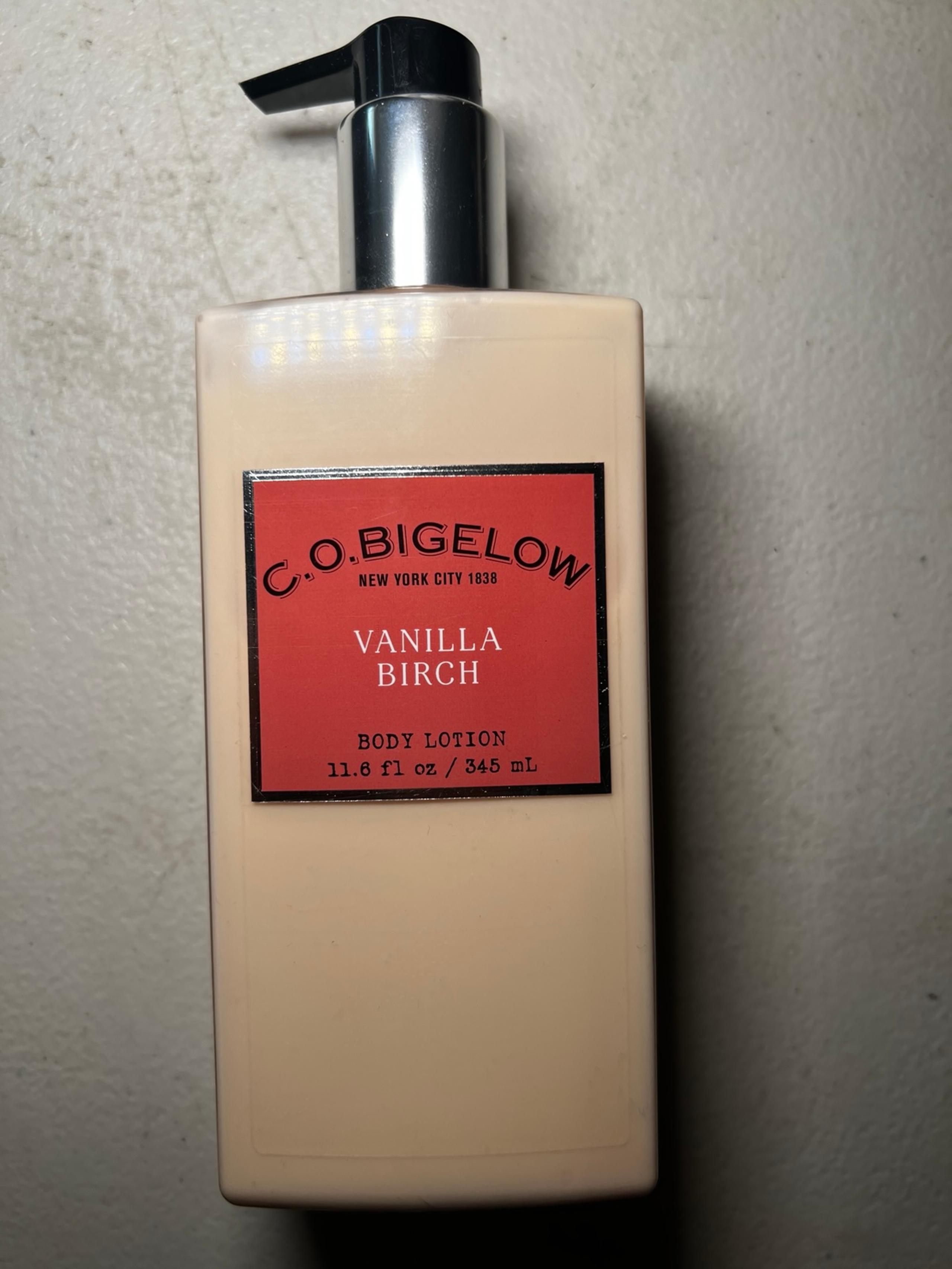 C.O bigelow apothecaries vanilla birch body lotion