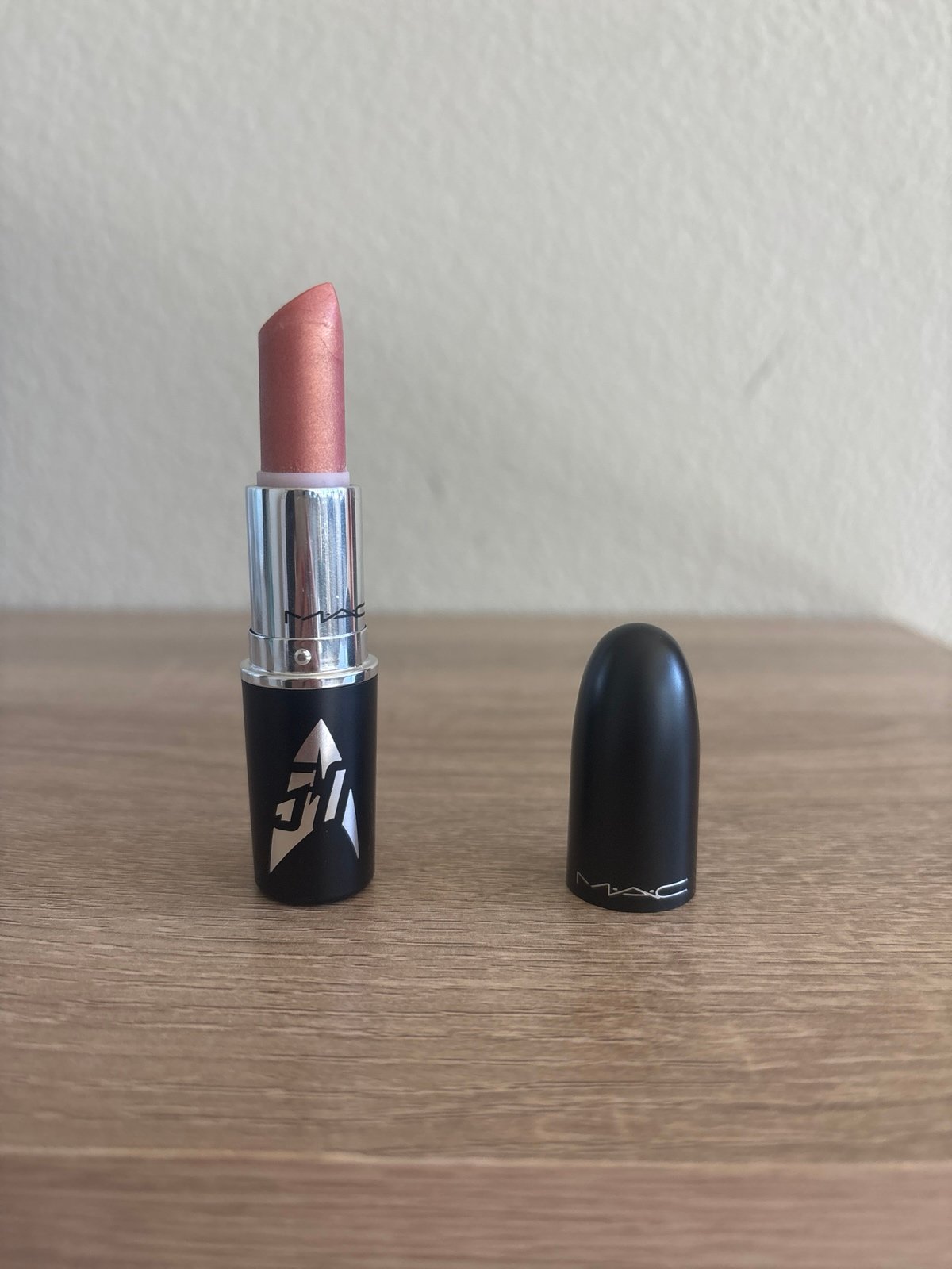 Rare MAC Star Trek 50th Anniversary Lustre Lipstick Where No Man Has Gone Before
